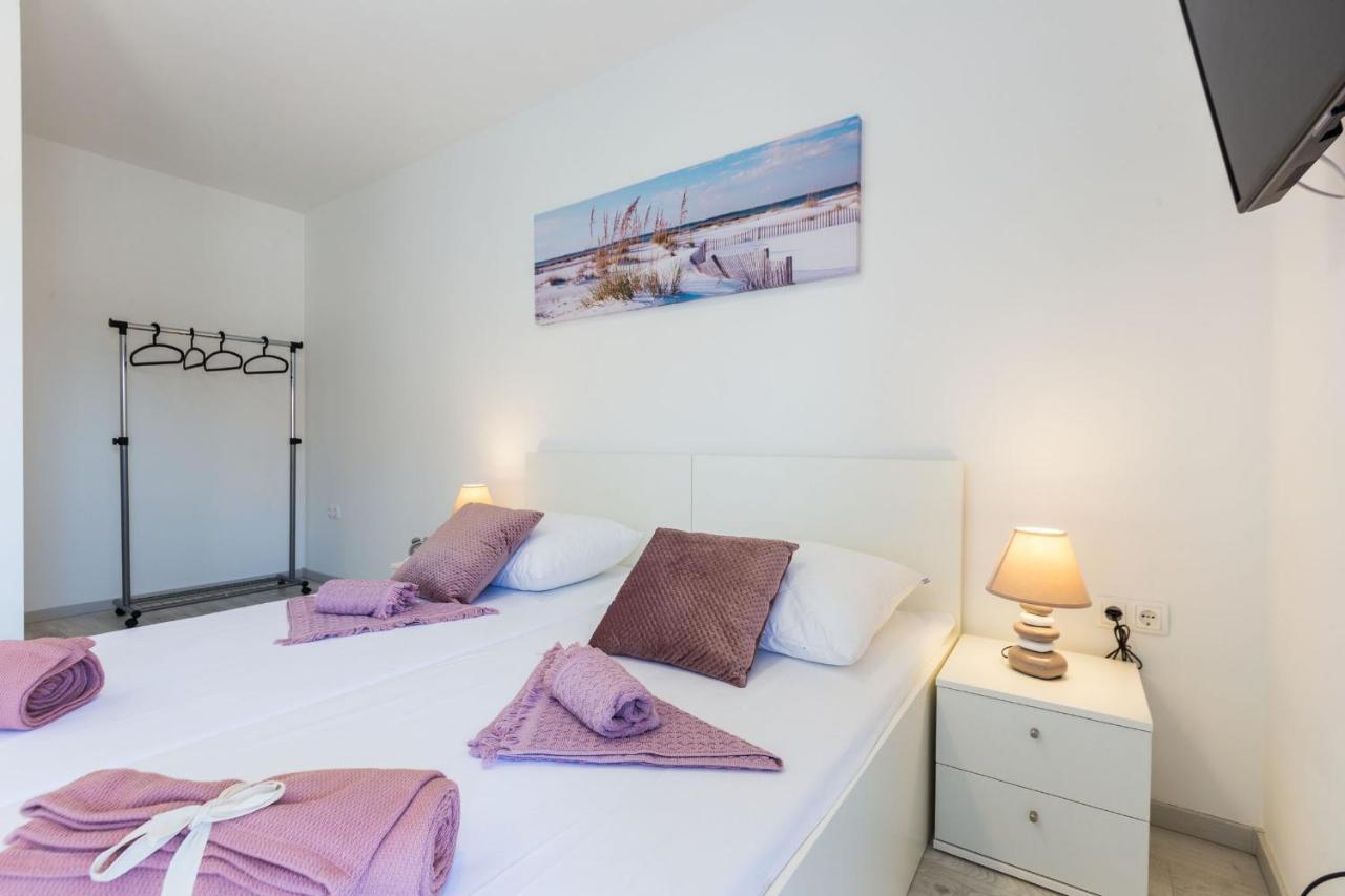 2Sis 2 Apartments Ζαντάρ Εξωτερικό φωτογραφία